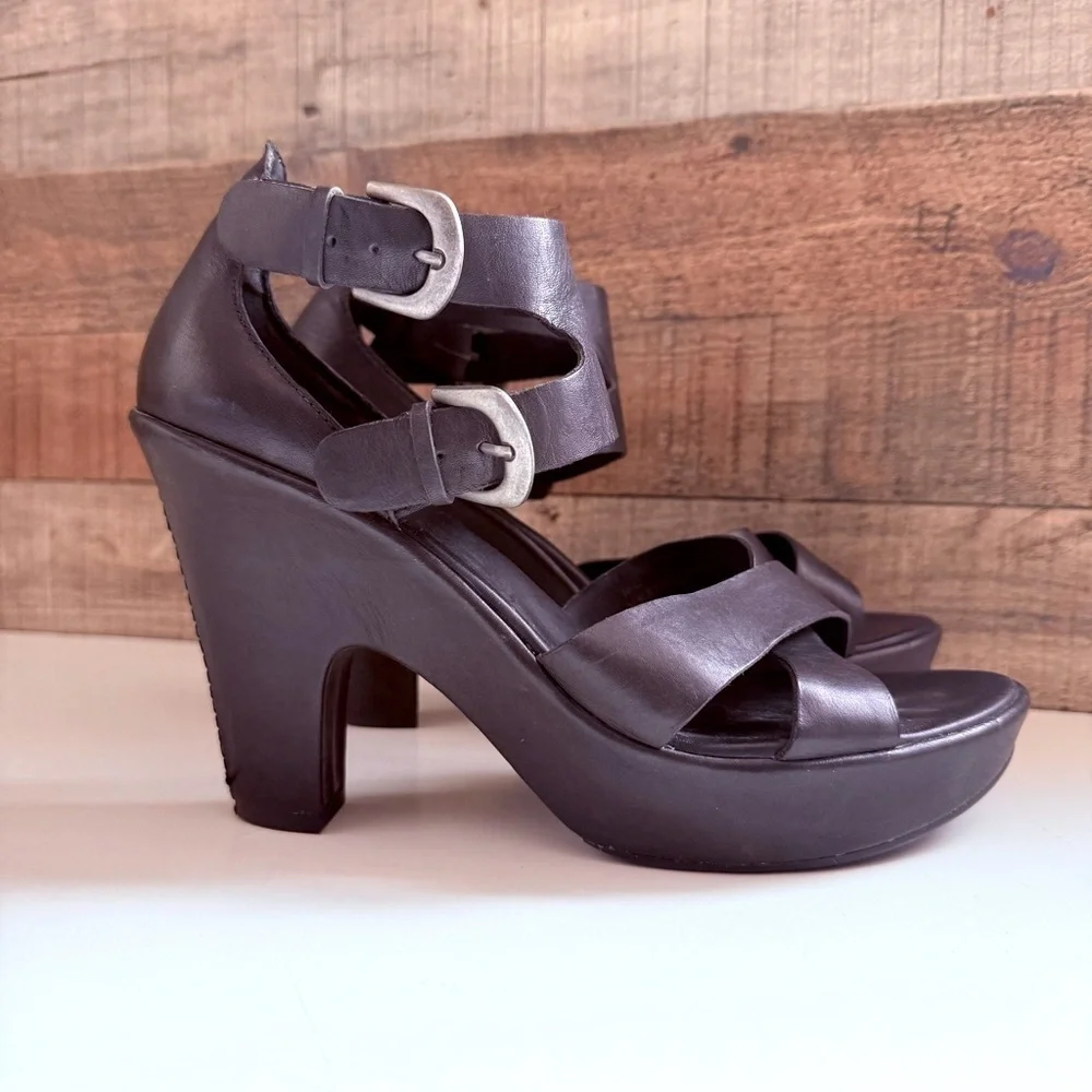 Kork-Ease Teresa Leather Platform Wedged Heeled Sandals